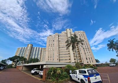 Apartment / Flat For Rent in Glenwood, Durban